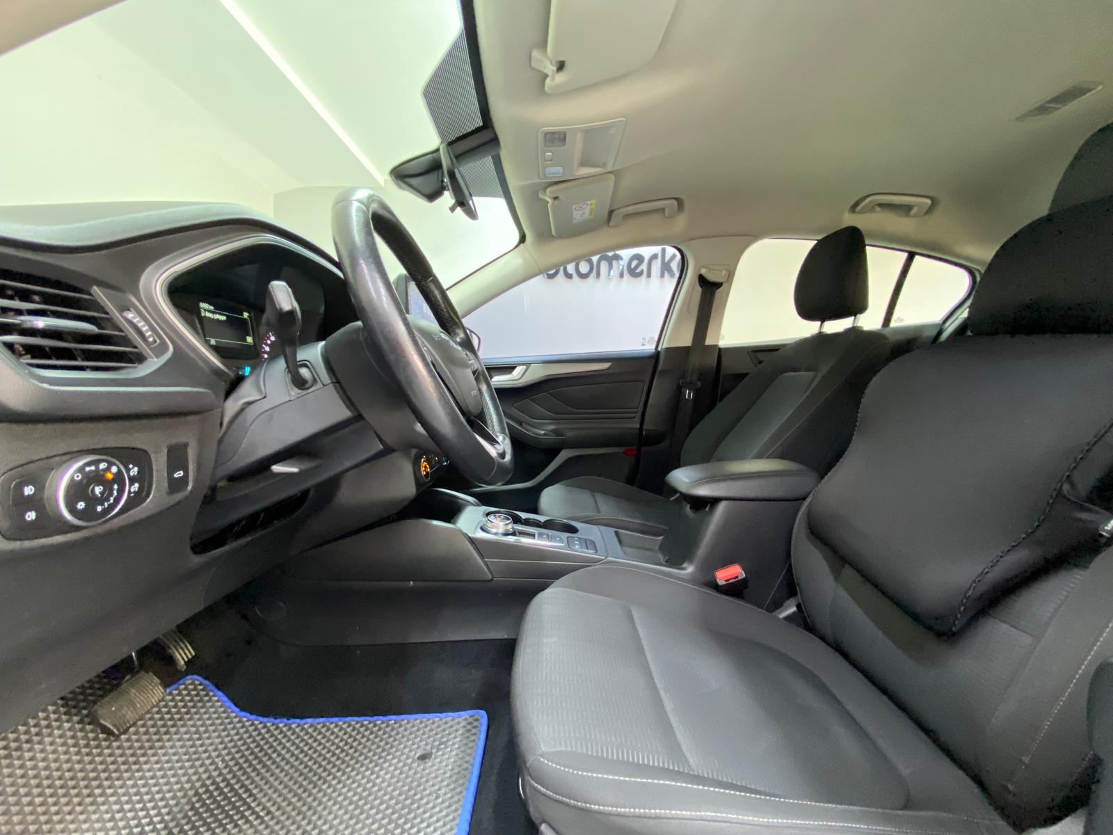 FORD FOCUS 15
